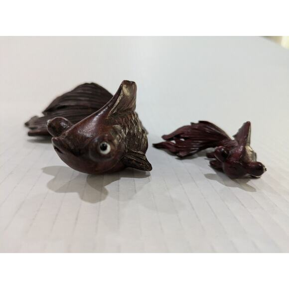 Vintage Pair 2‎ Koi Fish Hand Carved Small Glass Eyes Goldfish - Picture 6 of 7